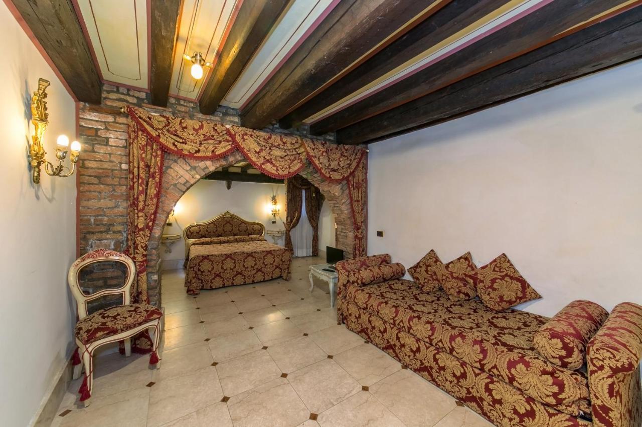 Momolo Apartment Венеция Екстериор снимка